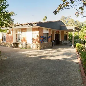 Сasa de vacaciones Fantástico Chalet Con Piscina En Avenida Del Brillante, Córdoba